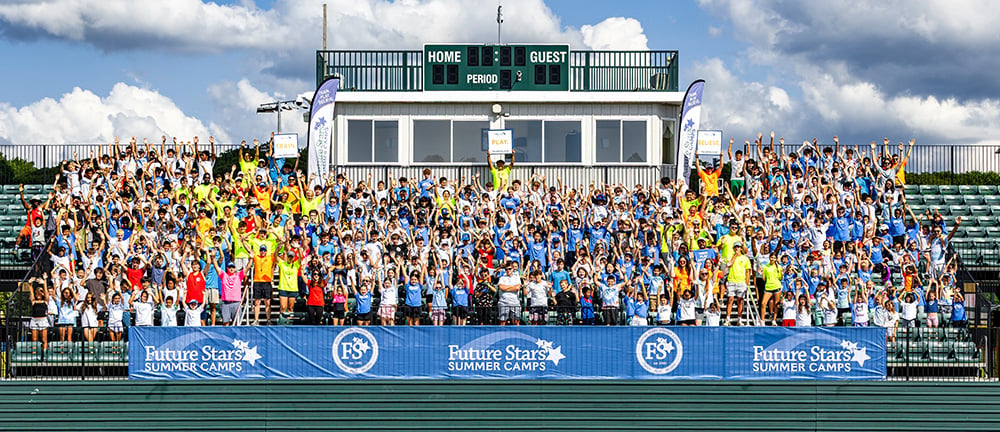FD_2025_Camp_GroupPhoto_Bleachers